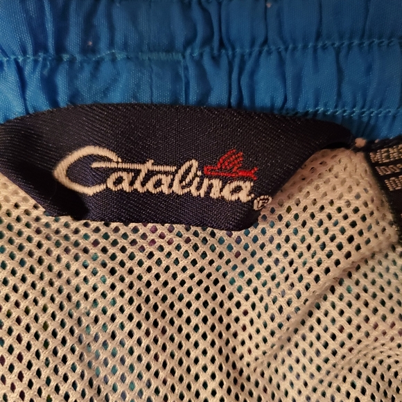 Catalina Men's Swimming Trunks  EUC - Picture 2 of 6